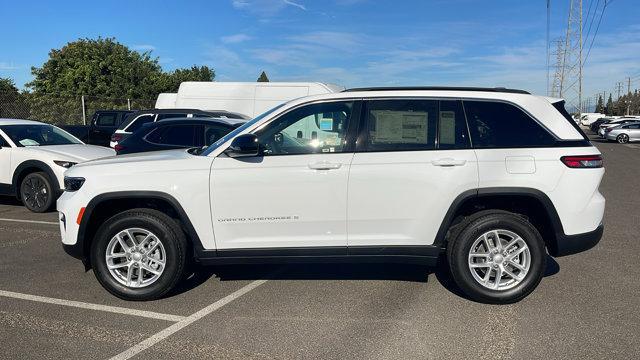 new 2025 Jeep Grand Cherokee car, priced at $39,580