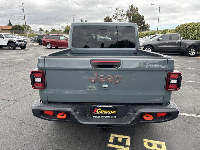 new 2025 Jeep Gladiator car, priced at $57,080