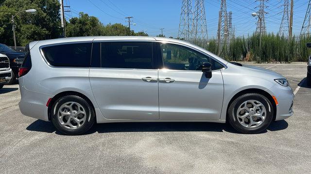 new 2024 Chrysler Pacifica car, priced at $51,660