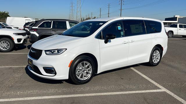 new 2025 Chrysler Pacifica car, priced at $44,145