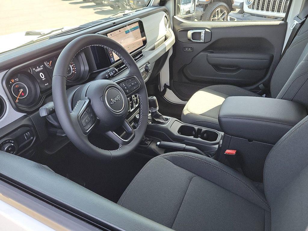 new 2025 Jeep Gladiator car, priced at $37,459