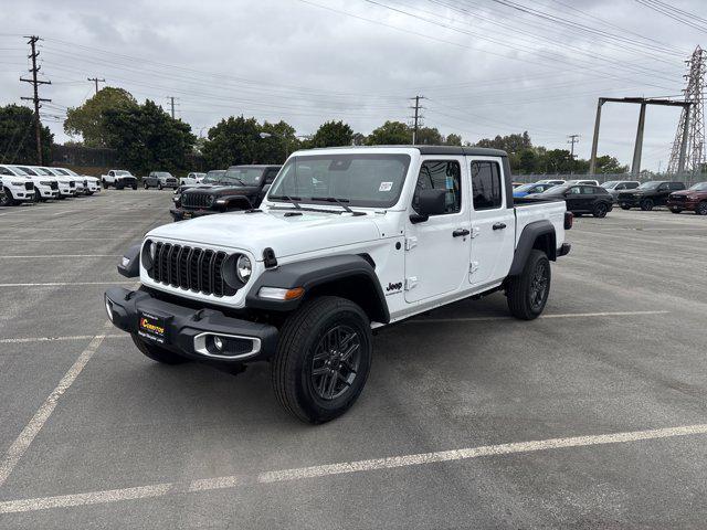 new 2025 Jeep Gladiator car, priced at $44,735