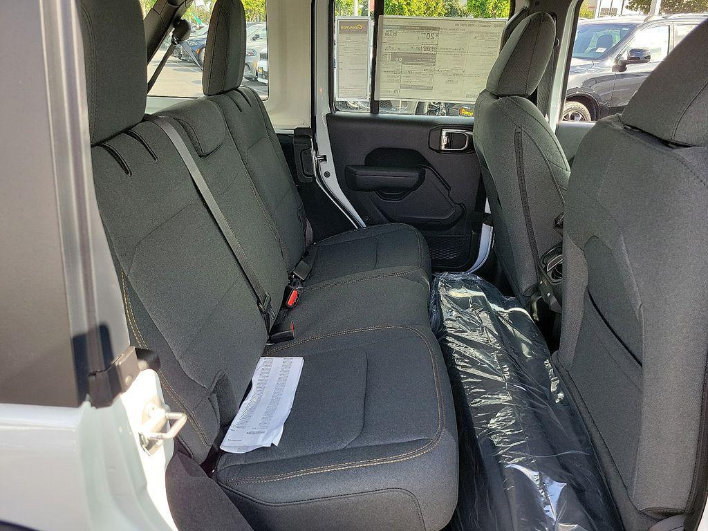 new 2025 Jeep Wrangler car, priced at $36,349