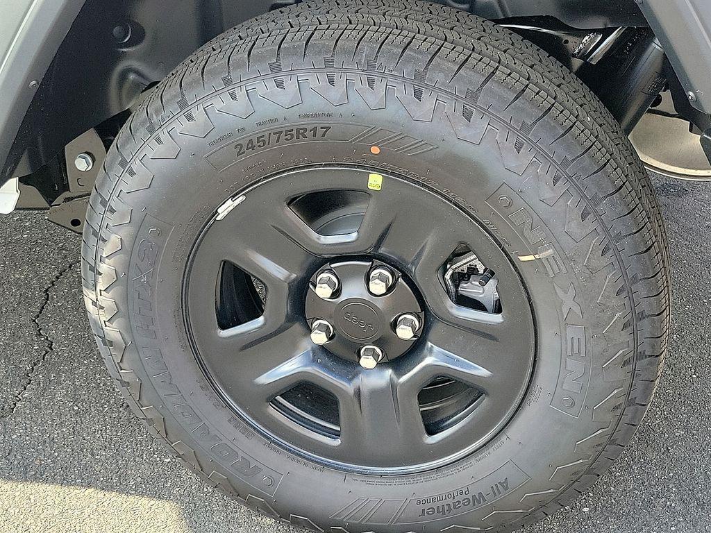 new 2025 Jeep Wrangler car, priced at $36,349