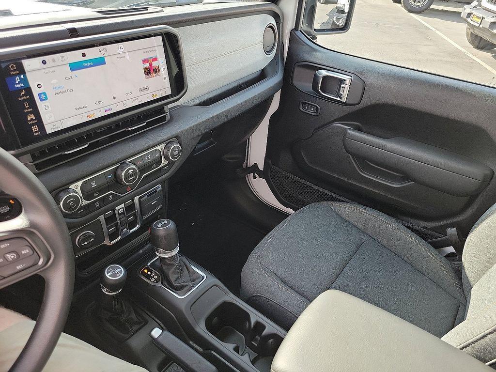 new 2025 Jeep Wrangler car, priced at $34,849