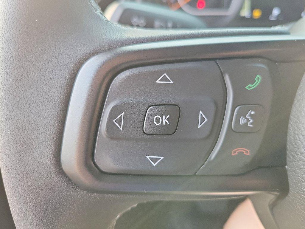 new 2025 Jeep Wrangler car, priced at $45,409