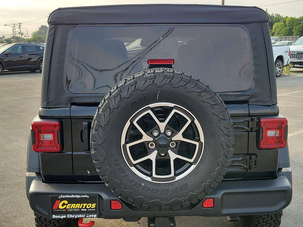 new 2025 Jeep Wrangler car, priced at $45,409