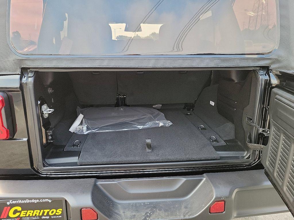 new 2025 Jeep Wrangler car, priced at $45,409