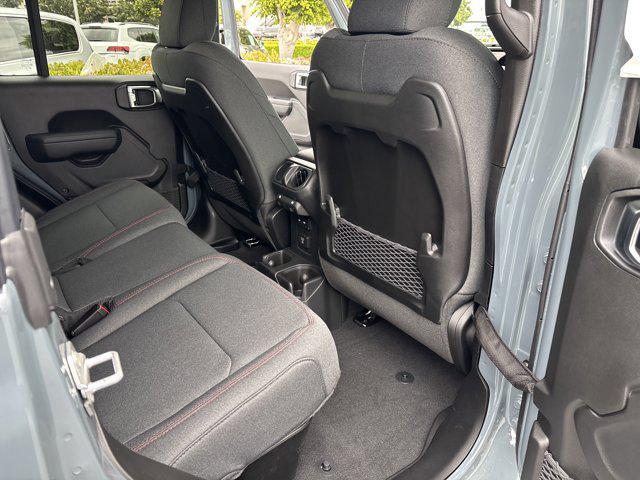 new 2025 Jeep Gladiator car, priced at $55,940