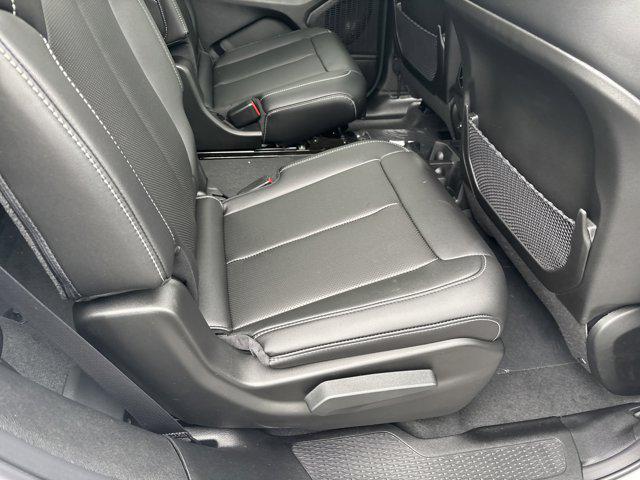 new 2025 Jeep Grand Cherokee L car, priced at $57,165