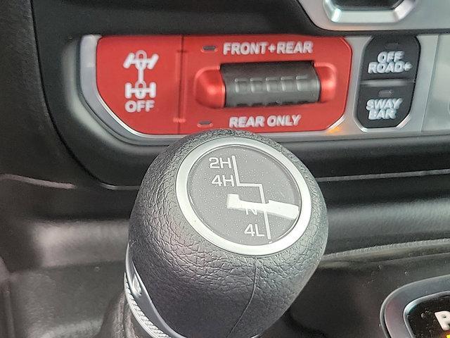 new 2025 Jeep Wrangler car, priced at $58,165