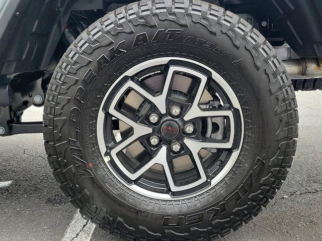 new 2025 Jeep Gladiator car, priced at $58,320