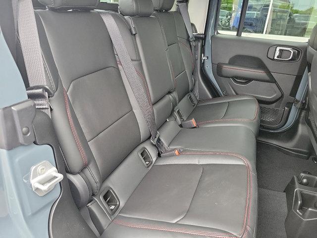 new 2025 Jeep Gladiator car, priced at $58,320