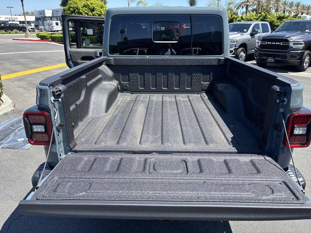 new 2025 Jeep Gladiator car, priced at $58,320