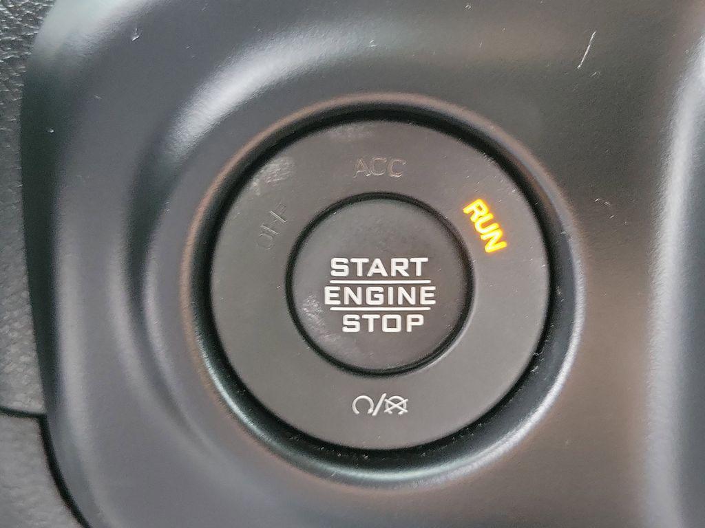 used 2023 Jeep Gladiator car, priced at $32,000