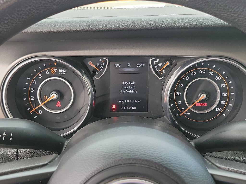 used 2023 Jeep Gladiator car, priced at $31,285
