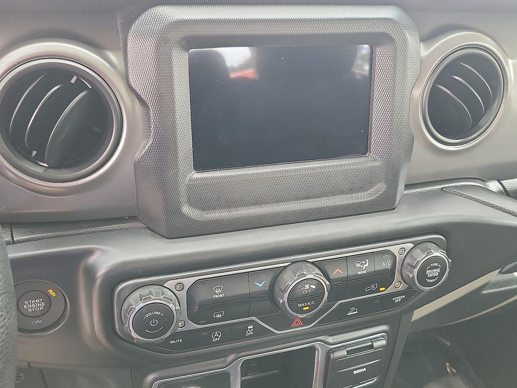 used 2023 Jeep Gladiator car, priced at $31,285