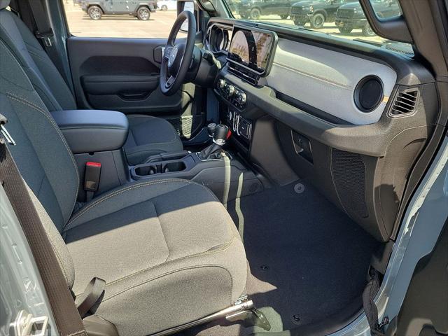 new 2025 Jeep Gladiator car, priced at $46,440