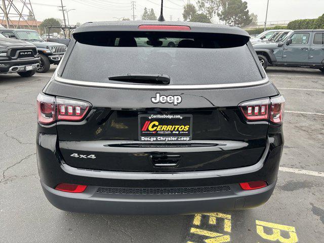 new 2025 Jeep Compass car, priced at $28,090