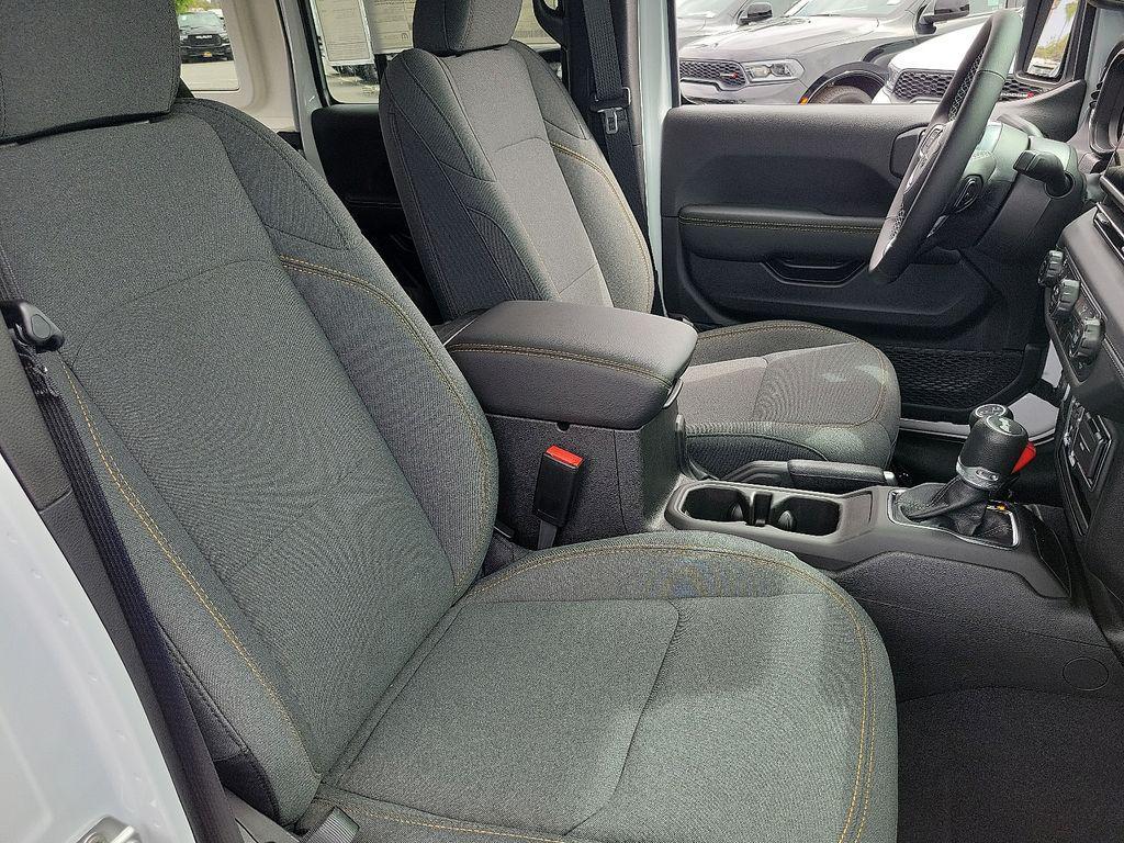 new 2025 Jeep Wrangler car, priced at $56,950