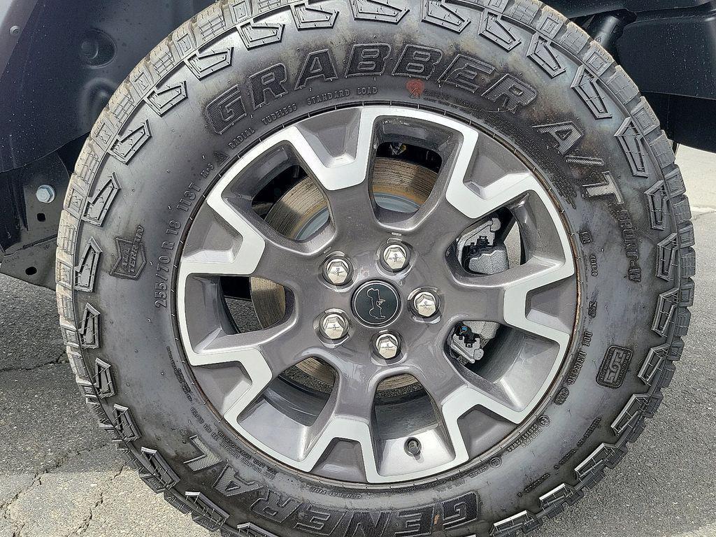 new 2025 Jeep Wrangler car, priced at $45,814