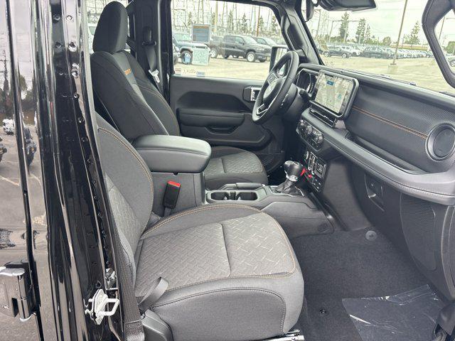 new 2025 Jeep Gladiator car, priced at $55,680