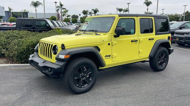 used 2022 Jeep Wrangler Unlimited car, priced at $31,526