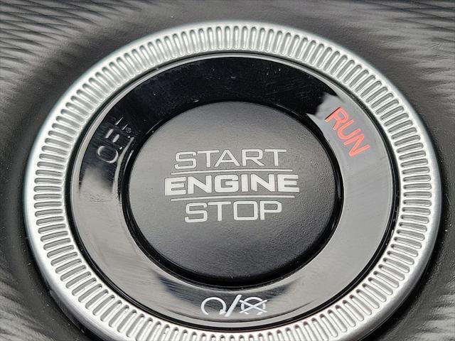 new 2025 Jeep Grand Cherokee car, priced at $39,580