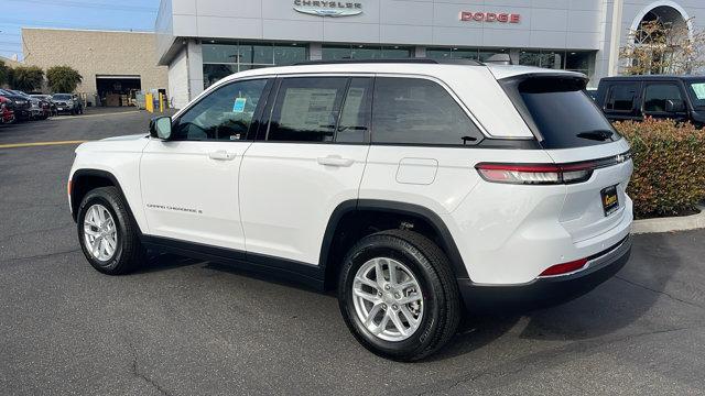 new 2025 Jeep Grand Cherokee car, priced at $39,580