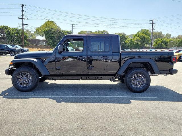 new 2025 Jeep Gladiator car, priced at $46,440