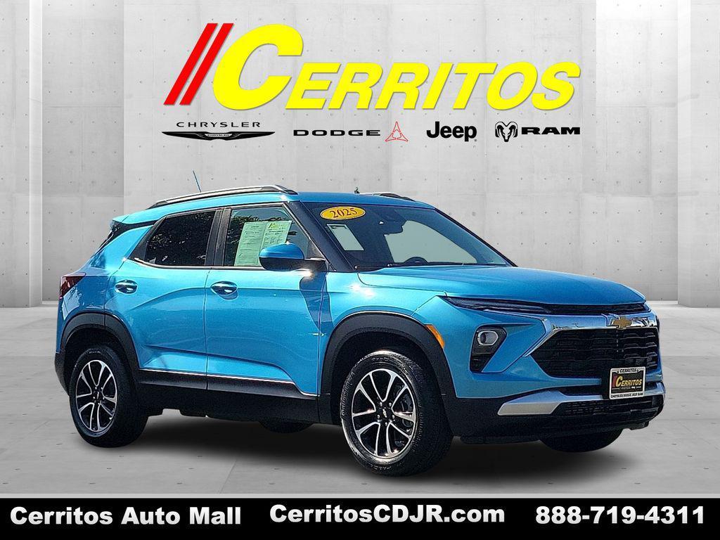 used 2025 Chevrolet TrailBlazer car, priced at $25,081