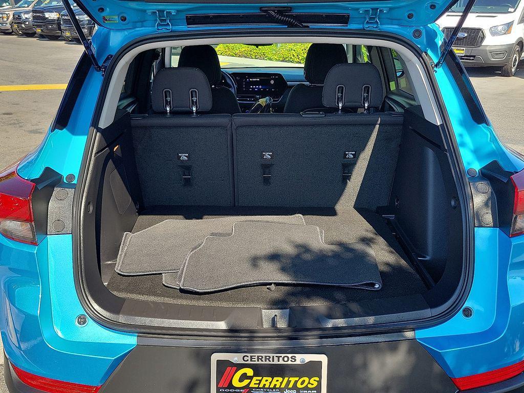 used 2025 Chevrolet TrailBlazer car, priced at $24,483