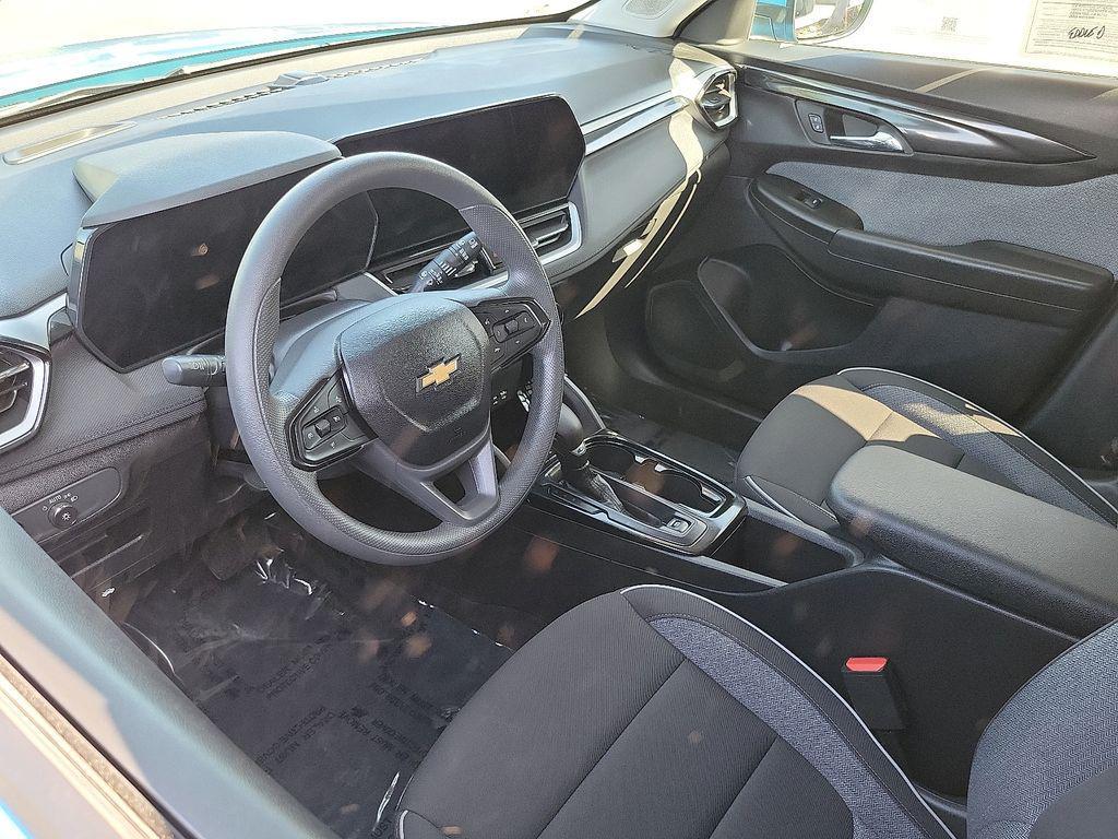 used 2025 Chevrolet TrailBlazer car, priced at $24,483