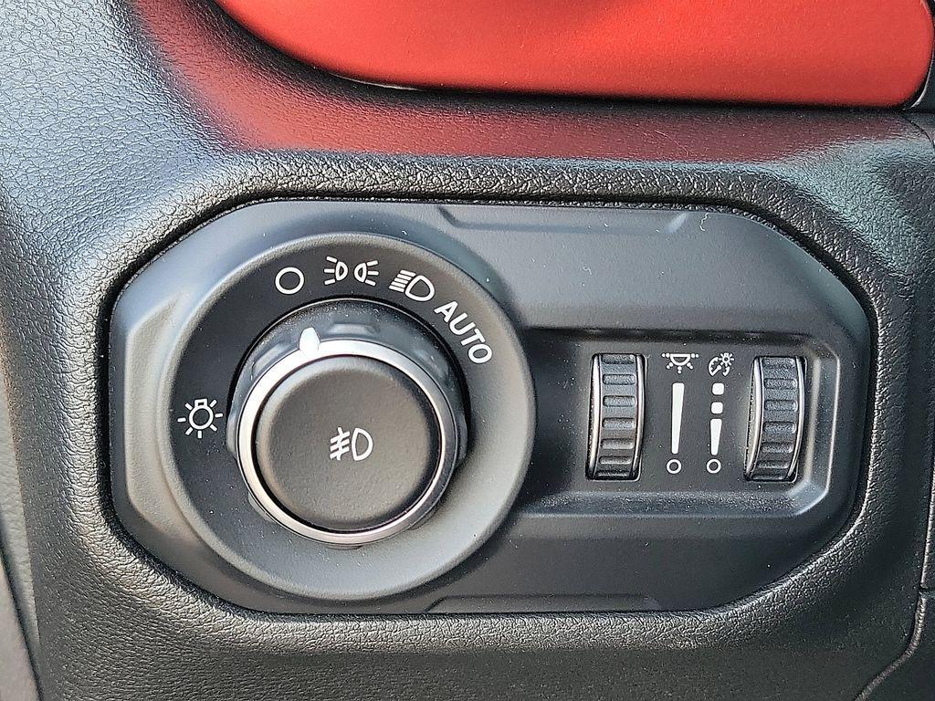 used 2018 Jeep Wrangler Unlimited car, priced at $28,445