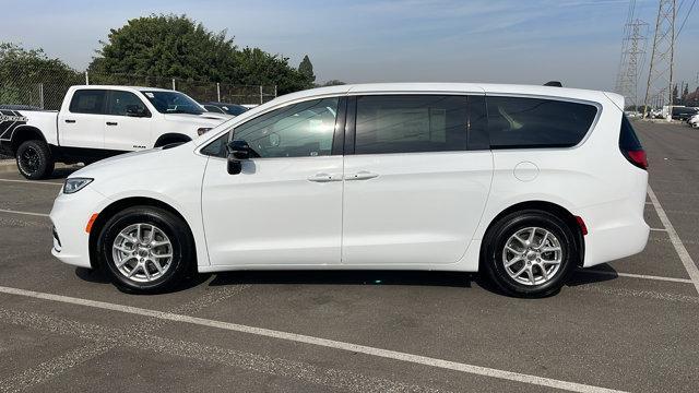 new 2025 Chrysler Pacifica car, priced at $44,145