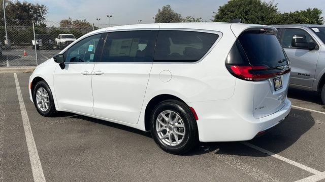 new 2025 Chrysler Pacifica car, priced at $44,145