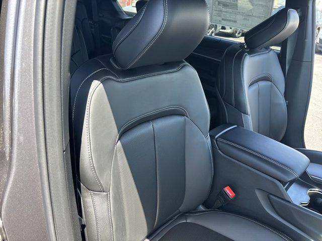 new 2025 Jeep Grand Cherokee L car, priced at $57,760