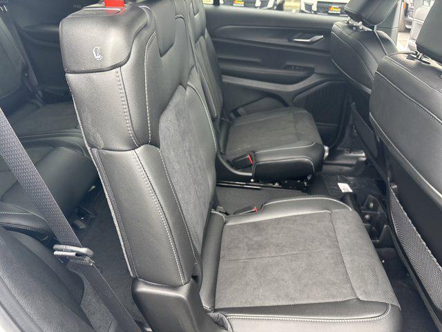 new 2025 Jeep Grand Cherokee L car, priced at $46,135