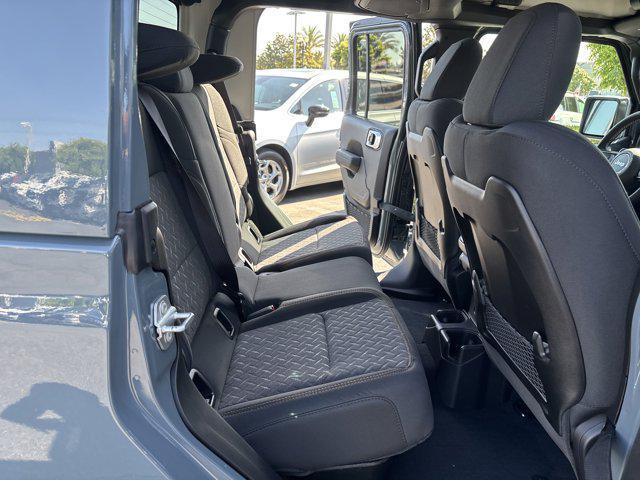 new 2025 Jeep Gladiator car, priced at $56,780