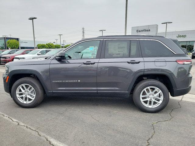 new 2025 Jeep Grand Cherokee car, priced at $39,075