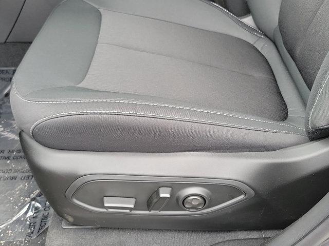 new 2025 Jeep Grand Cherokee car, priced at $39,075