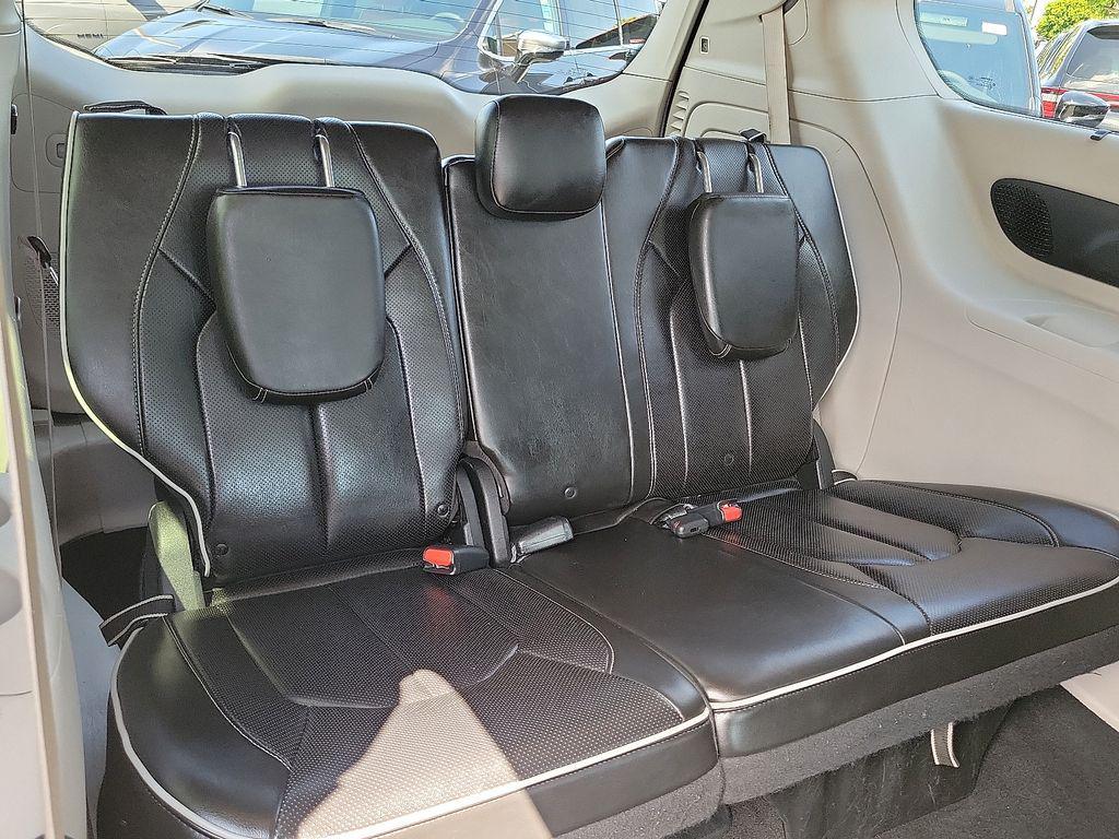 used 2021 Chrysler Pacifica Hybrid car, priced at $24,000
