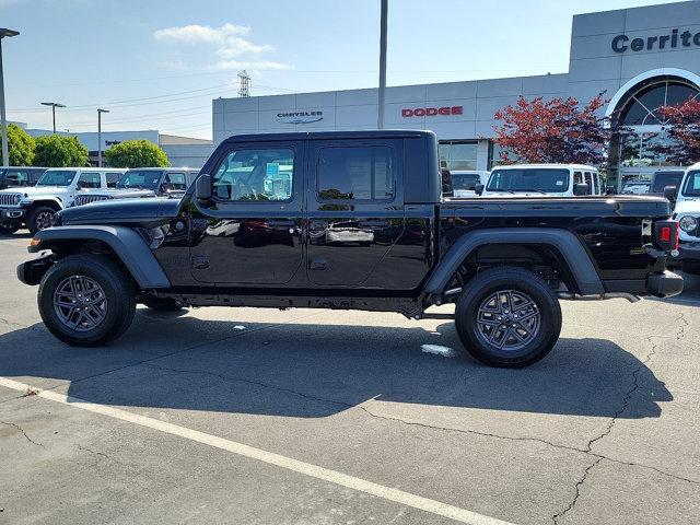 new 2025 Jeep Gladiator car, priced at $45,340