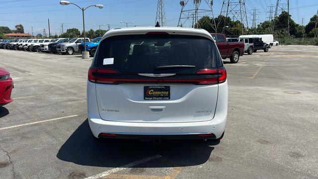 new 2024 Chrysler Pacifica car, priced at $52,415