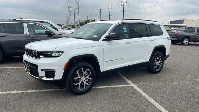 new 2025 Jeep Grand Cherokee L car, priced at $52,240