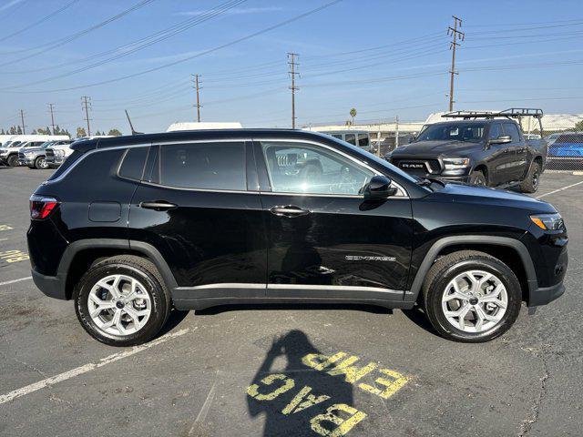 new 2025 Jeep Compass car, priced at $28,090