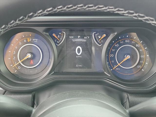 new 2025 Jeep Gladiator car, priced at $45,845