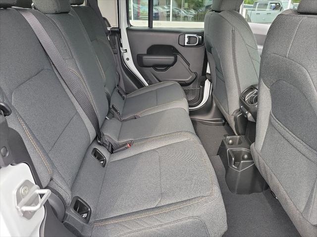 new 2025 Jeep Gladiator car, priced at $45,845