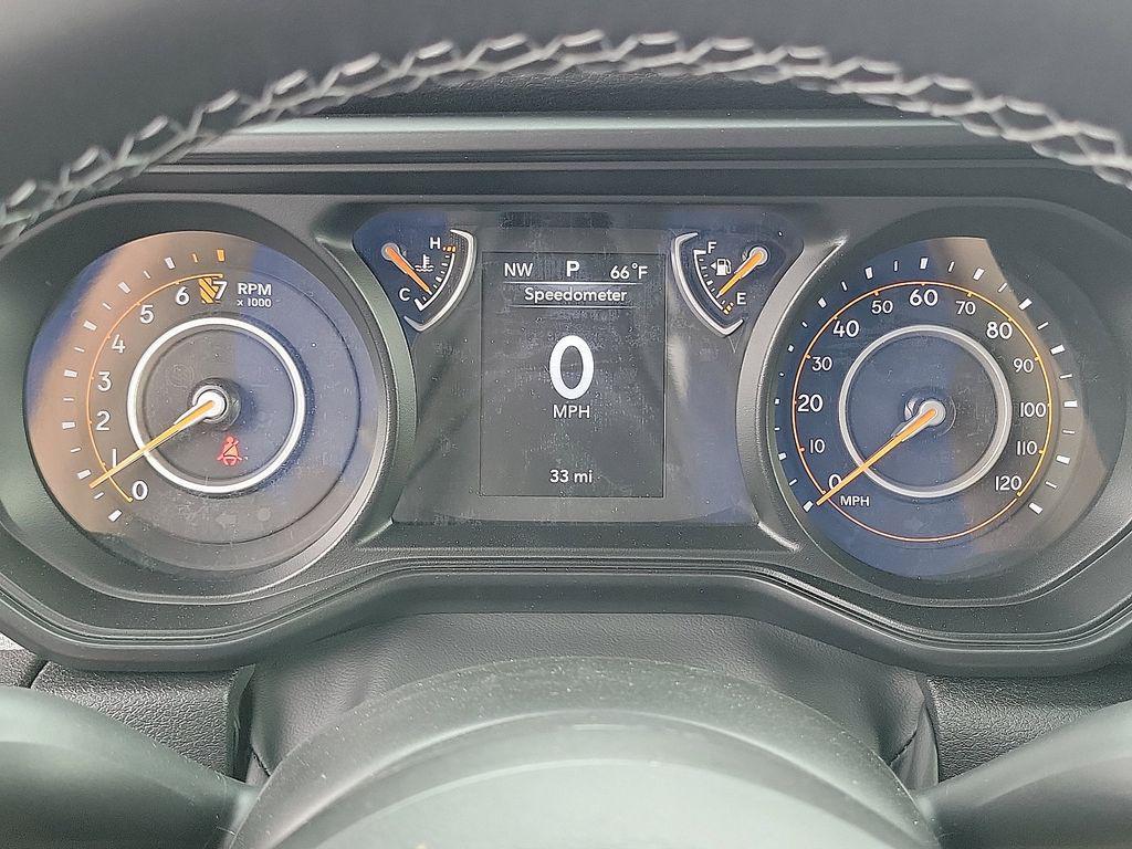 new 2025 Jeep Gladiator car, priced at $37,459