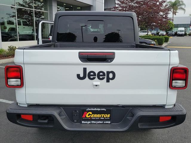 new 2025 Jeep Gladiator car, priced at $45,845